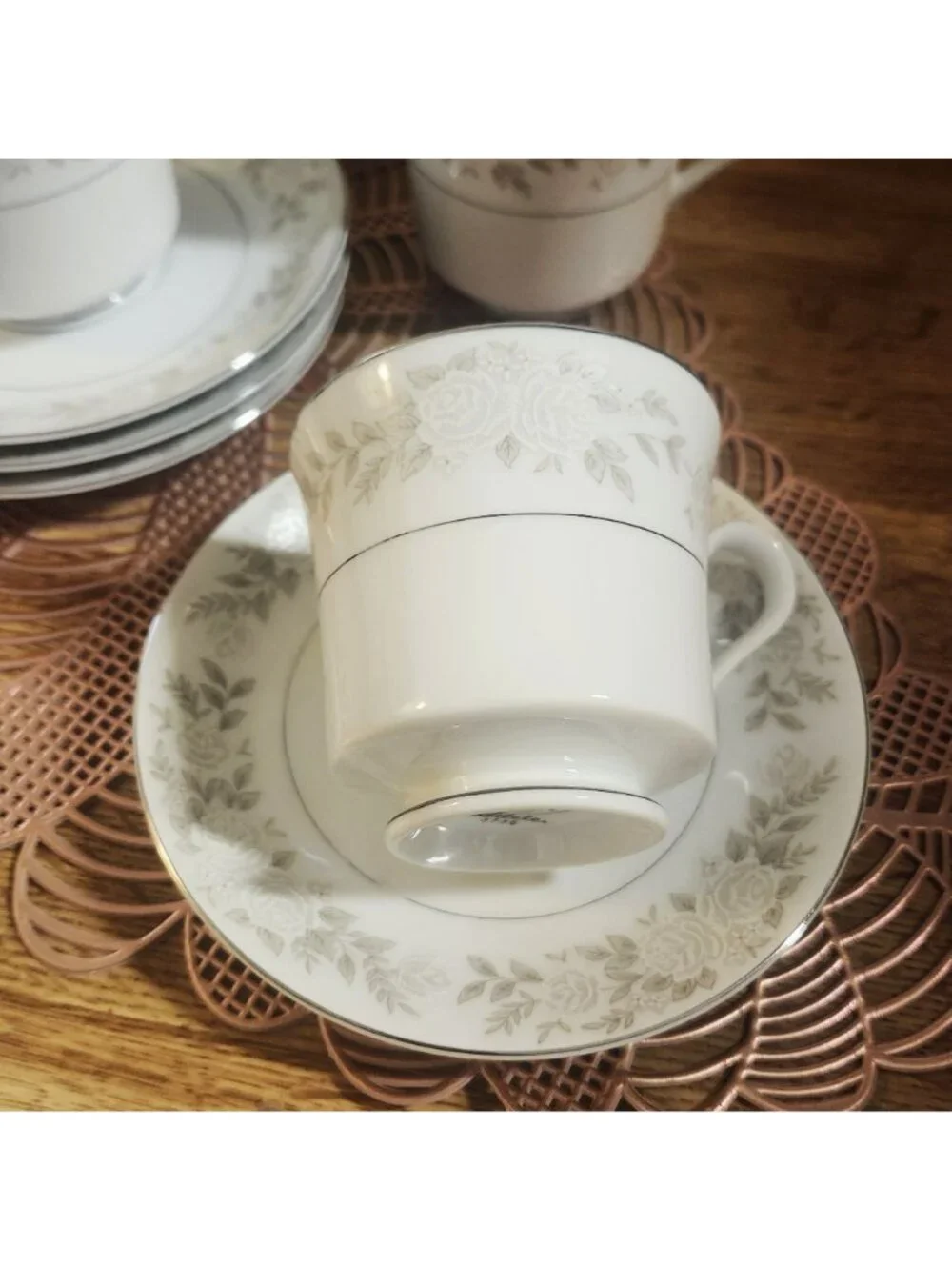 Fine China of Japan Adele Pattern Tea Cup Saucers 